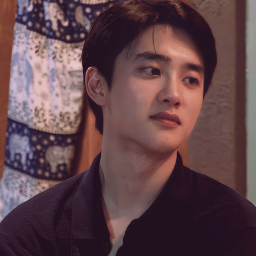 EXO’s D.O.: From Sweet Vocals to Spine-Chilling Villainy - featured image